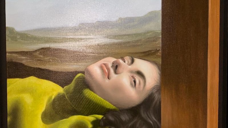 在选购主材时，辨别质量至关重要。以下是一些常用的辨别方法：